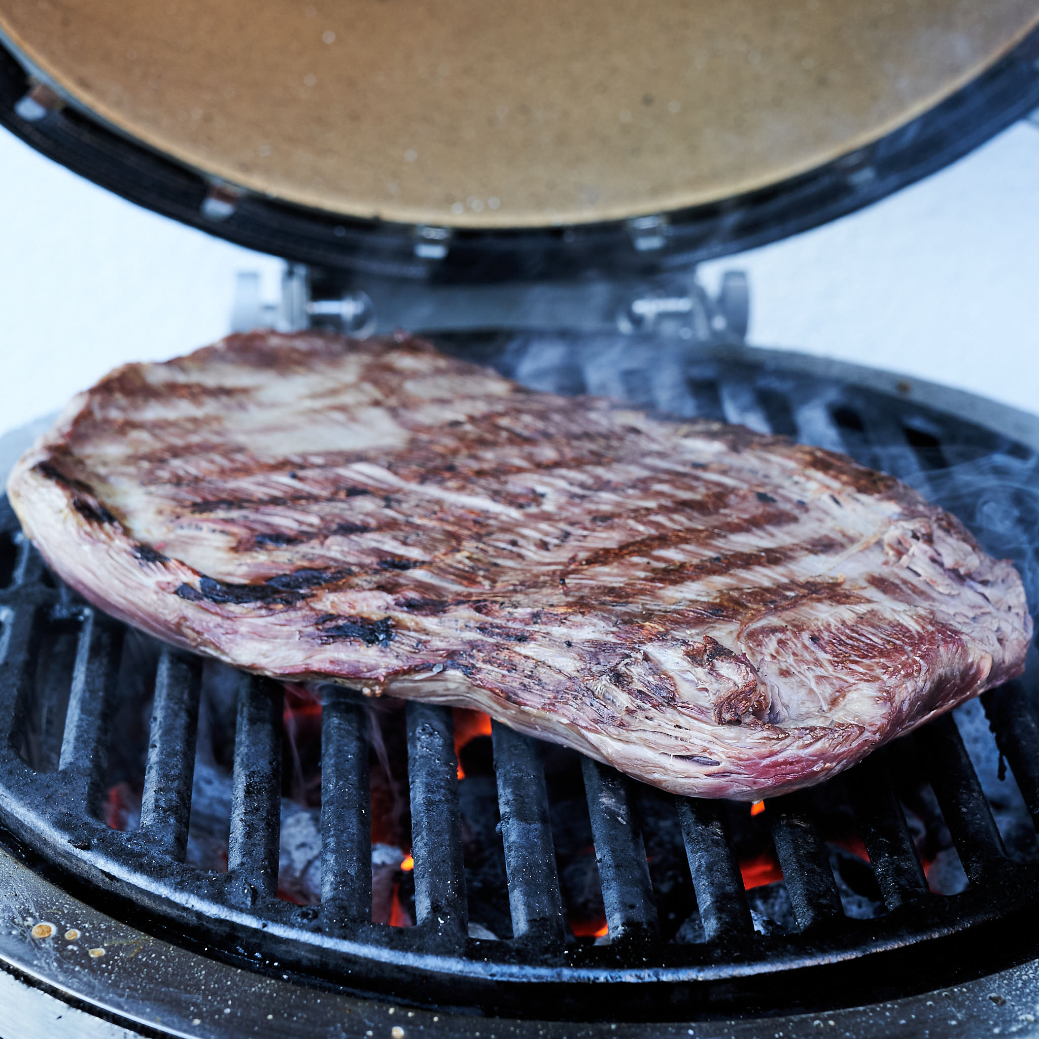 Flanksteak auf Grillrost